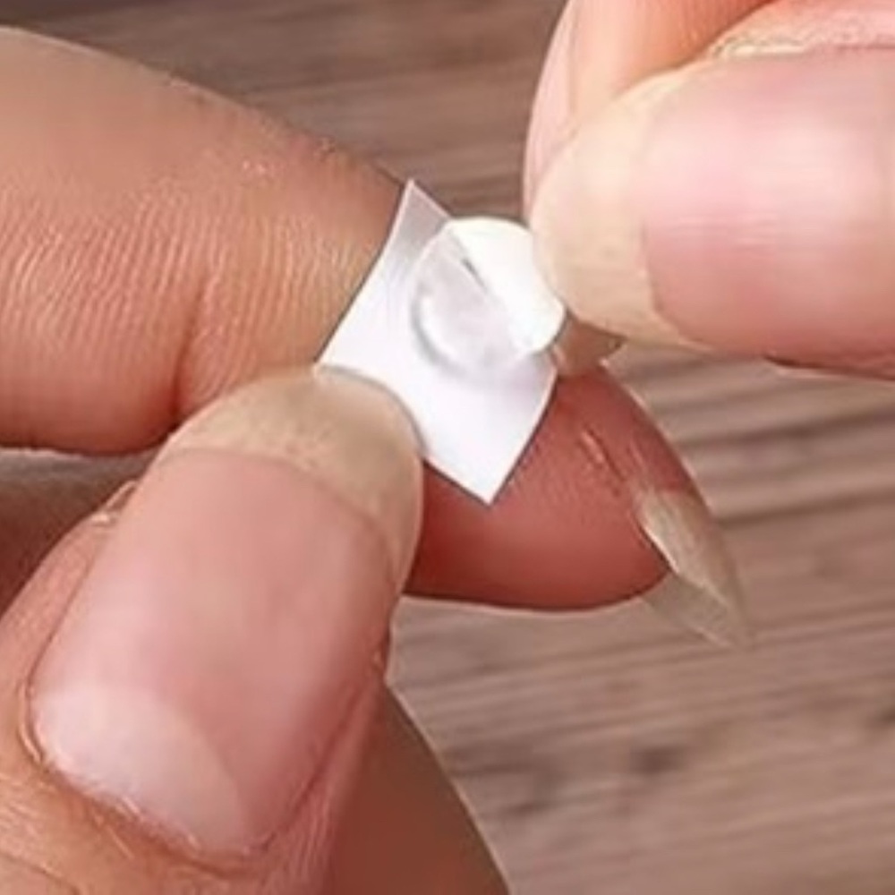 💞 New 40-Count Pack of 10mm Clear Adhesive Mounting Dots for Craft & Decor